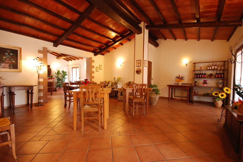 מונטמראנו Agriturismo La Baroncella מראה חיצוני תמונה